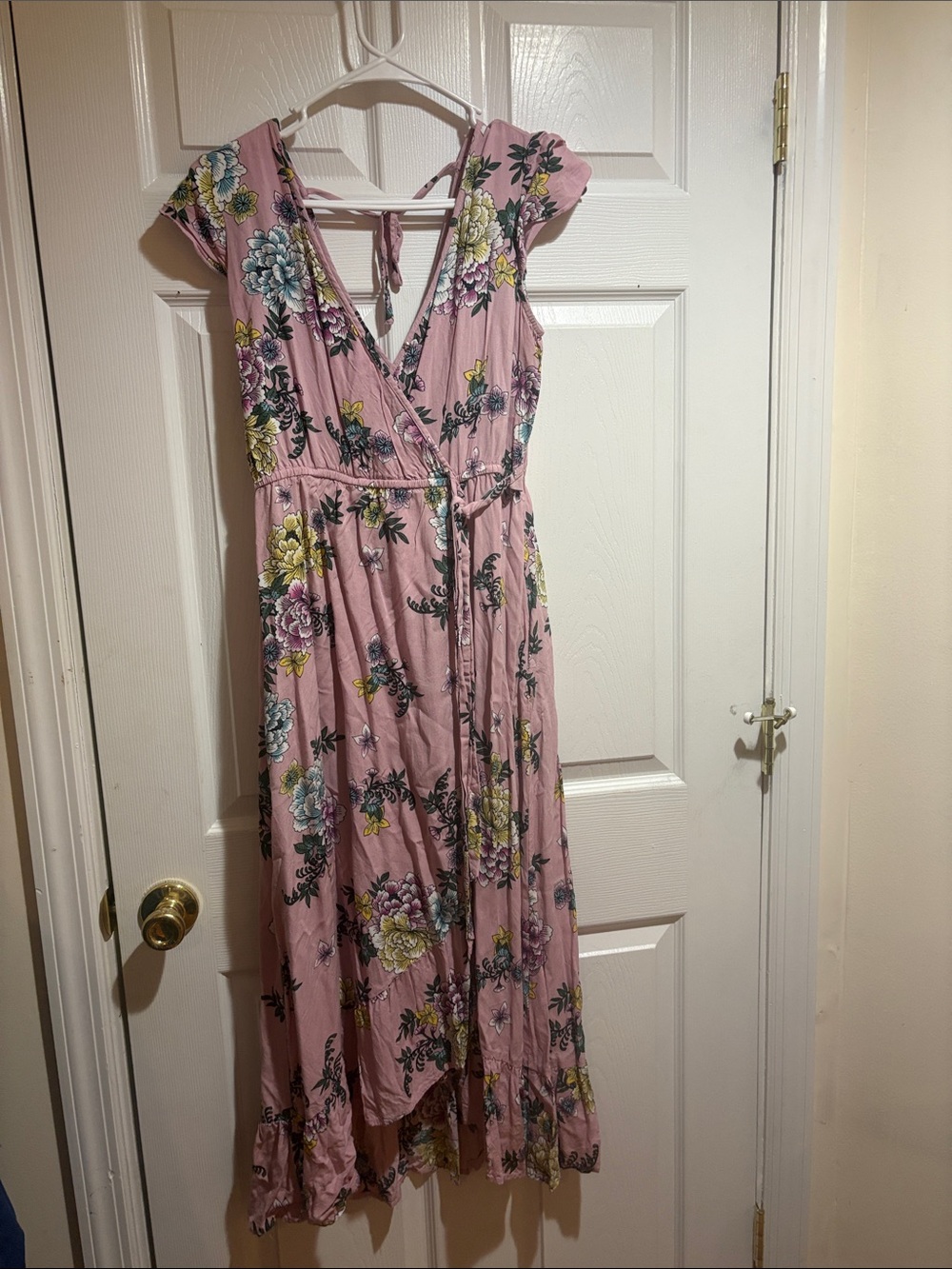 Pink Floral V-Neck Maxi Dress with Tie Back